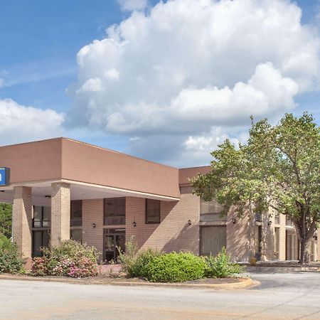 Days Inn By Wyndham Clinton - Laurens I-26 Eksteriør bilde