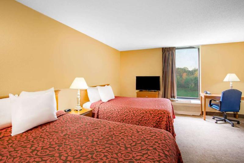 Days Inn By Wyndham Clinton - Laurens I-26 Eksteriør bilde